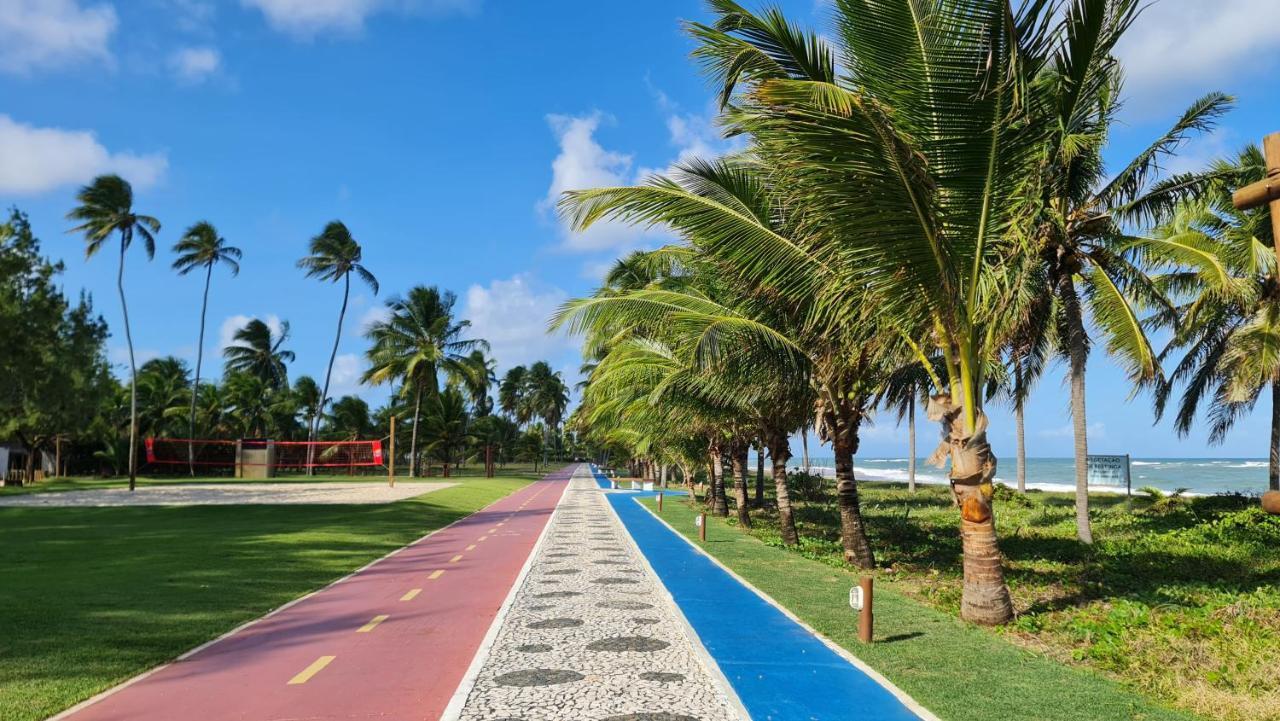 Apartamento Espetacular Na Melhor Praia Da Bahia, Guarajuba E Uma Das Unicas Praias Com Selo Azul Do Brasil -Luxo, Lazer, Diversao E Tranquilidade! Projetado Para Que Voce Tenha A Melhor Experiencia Em Hospedagem - Condominio Tipo Resort, O Mais Proc กามาซารี ภายนอก รูปภาพ