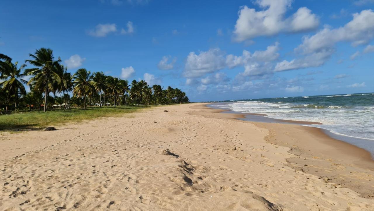 Apartamento Espetacular Na Melhor Praia Da Bahia, Guarajuba E Uma Das Unicas Praias Com Selo Azul Do Brasil -Luxo, Lazer, Diversao E Tranquilidade! Projetado Para Que Voce Tenha A Melhor Experiencia Em Hospedagem - Condominio Tipo Resort, O Mais Proc กามาซารี ภายนอก รูปภาพ