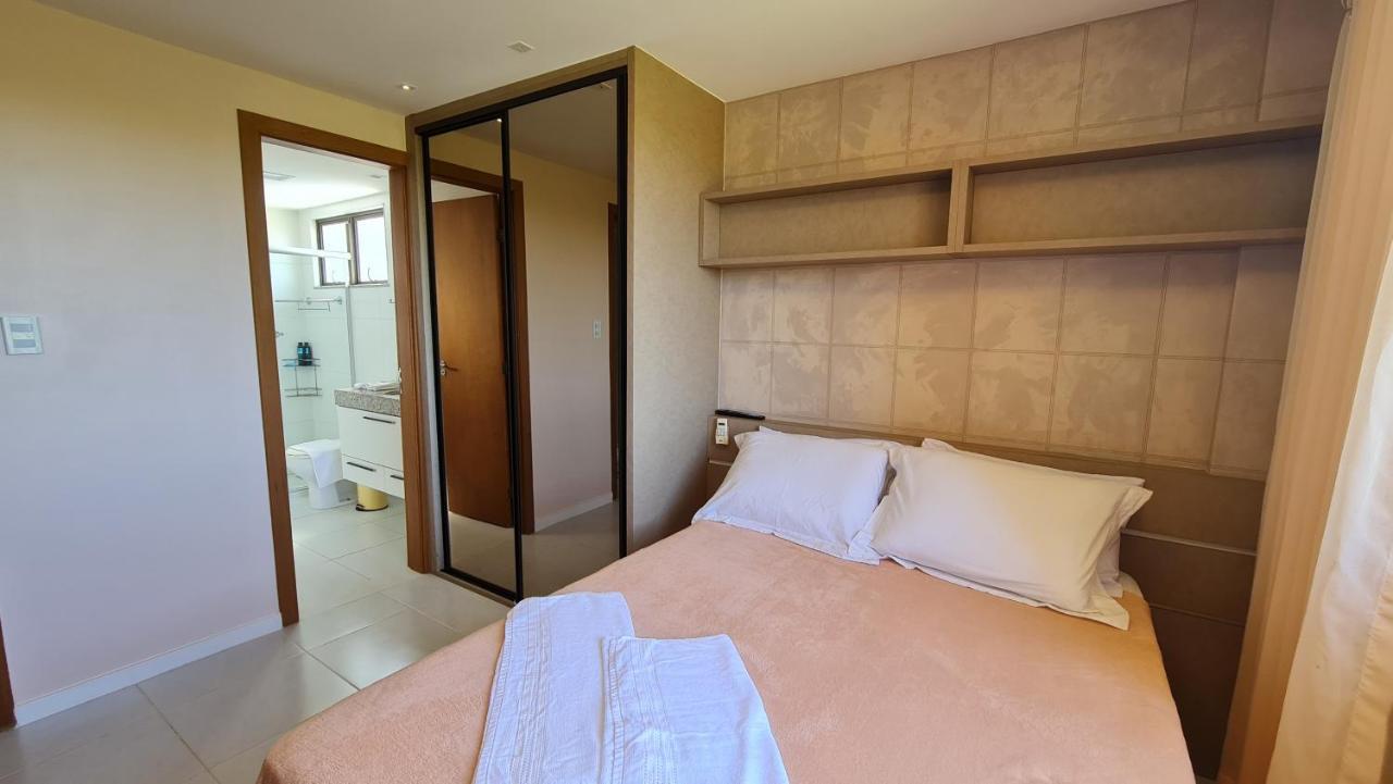 Apartamento Espetacular Na Melhor Praia Da Bahia, Guarajuba E Uma Das Unicas Praias Com Selo Azul Do Brasil -Luxo, Lazer, Diversao E Tranquilidade! Projetado Para Que Voce Tenha A Melhor Experiencia Em Hospedagem - Condominio Tipo Resort, O Mais Proc กามาซารี ภายนอก รูปภาพ