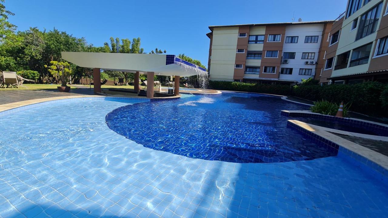 Apartamento Espetacular Na Melhor Praia Da Bahia, Guarajuba E Uma Das Unicas Praias Com Selo Azul Do Brasil -Luxo, Lazer, Diversao E Tranquilidade! Projetado Para Que Voce Tenha A Melhor Experiencia Em Hospedagem - Condominio Tipo Resort, O Mais Proc กามาซารี ภายนอก รูปภาพ